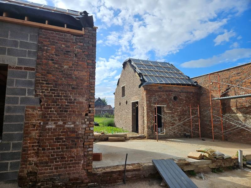 vue des travaux en cours depuis l'habitation