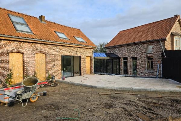Projet de transformation et d'extension : chantier en cours à Rebecq - étape 2 